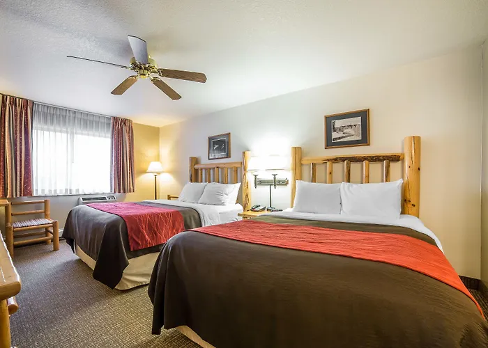 The Antler Lodge - Gardiner